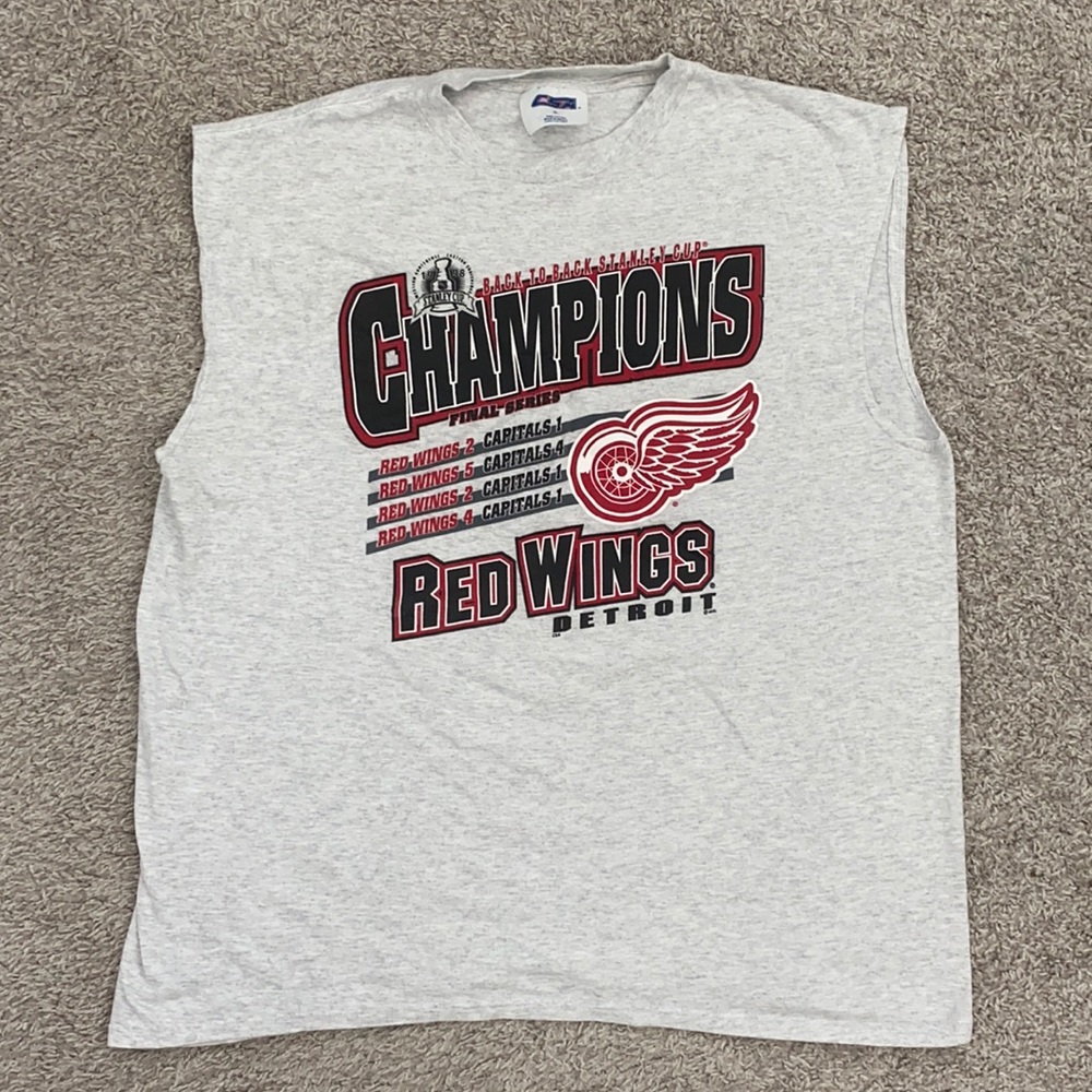 Vintage Redwings Champion Muscle Shirt